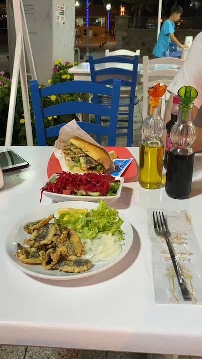 Sahil Balık Ekmek Masası Sunumu